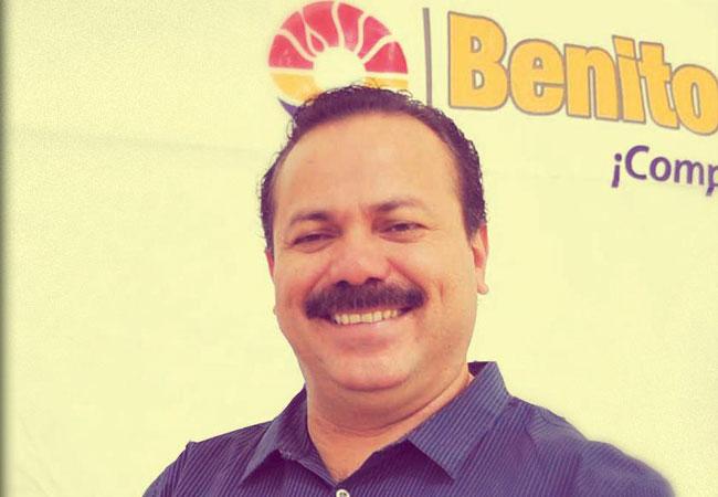 Alcalde de Cancún reconoce aparecer en video recibiendo fajos de dinero