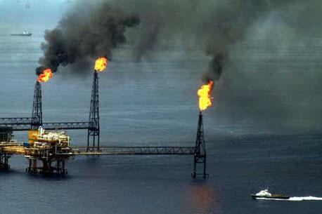 Pierde Pemex 273 mil mdp con Calderón