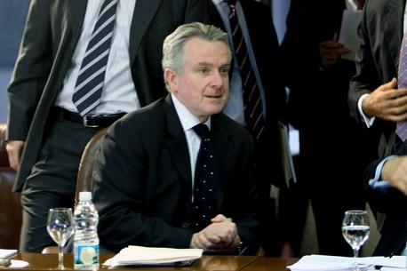 Creel quiere ser presidente para dar continuidad a Calderón