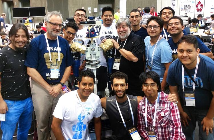 Robot mexicano Justina triunfa en concurso RoboCup en Japón