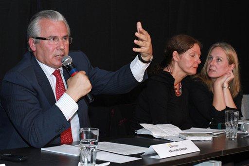 Londres busca solución amigable con Quito sobre el caso Assange
