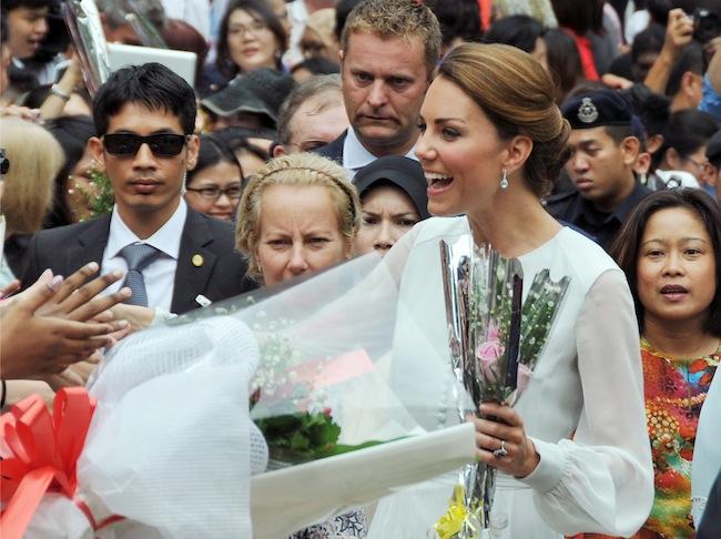 A devolver las fotos de la princesa <i>topless</i>