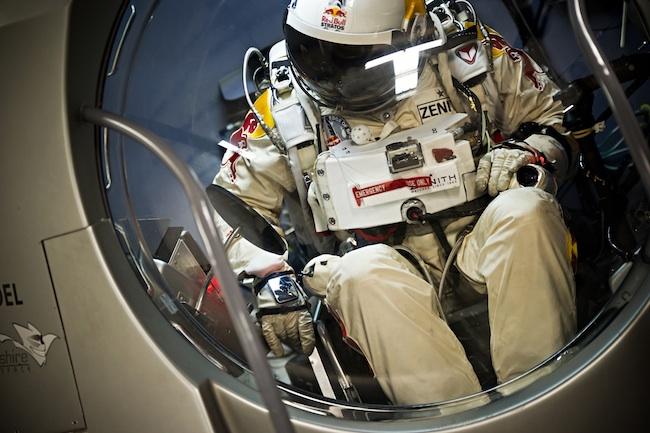 Baumgartner también rompió la barrera de Youtube