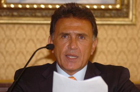 Que SFP no investigará gestión de Yunes