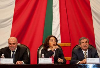 PAN <i>revienta</i> sesión en San Lázaro por discusión de cuenta pública 2008