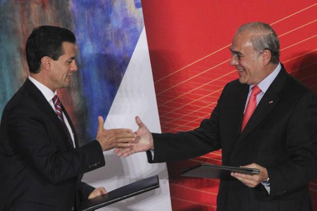 OCDE le dicta a EPN prioridades para el desarrollo