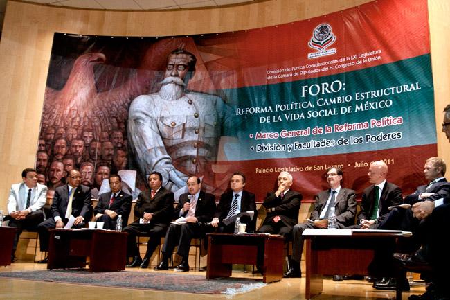 Aprueban en lo general la Reforma Política