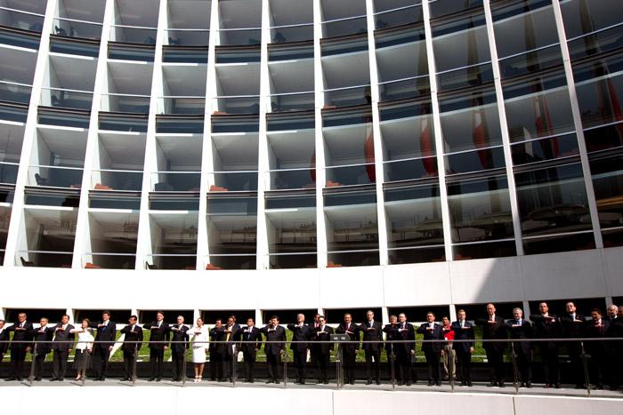 Senadores de México y Francia buscan arreglar crisis diplomática