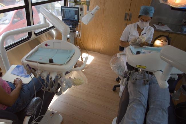 Multan a empresa de EU por sobornar al IMSS