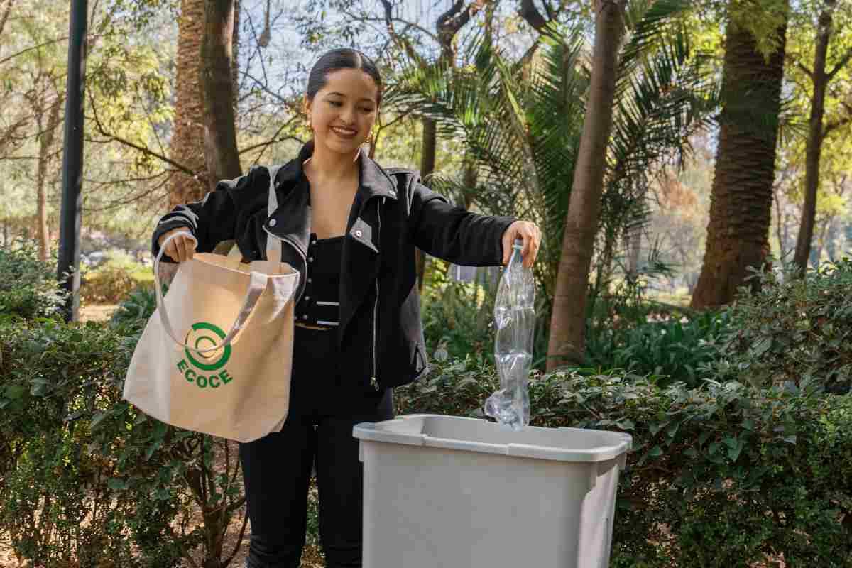 La industria del reciclaje de envases de plástico ha invertido más de 700 millones de dólares