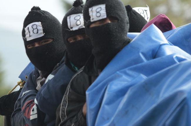 Paramilitares instalan campamento <br>en poblado zapatista invadido