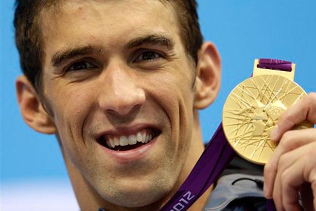 Phelps rompe récord de más de 2000 años de antigüedad y gana su medalla número 22