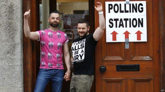Con mayoría de 62% Irlanda es el primer país en aprobar el matrimonio gay por voto popular