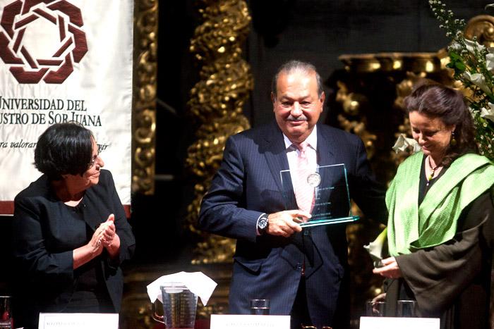 Carlos Slim crea la Universidad Digital