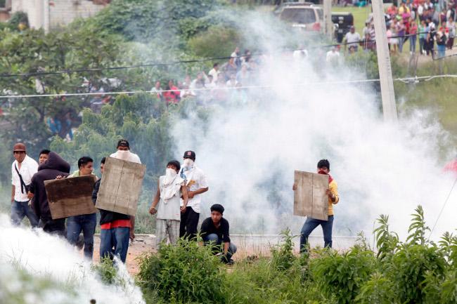Muere niño herido en enfrentamiento con la policía; SSP-Puebla niega uso de balas de goma