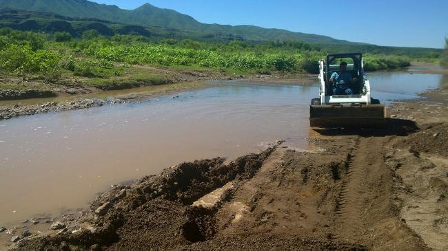 Promesas incumplidas y pozos envenenados: así vive la gente cerca del contaminado Río Sonora