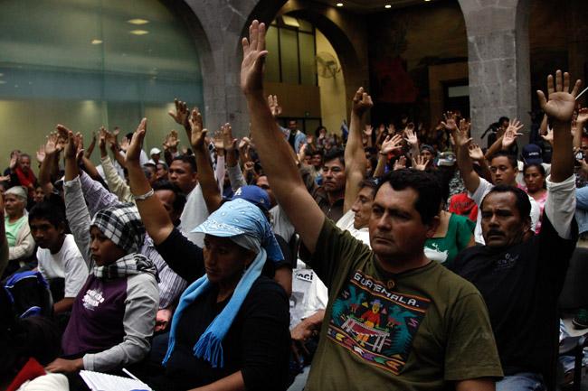 Aspirantes presidenciales republicanos se equivocan materia migratoria: NYT