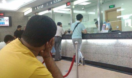 Bancos suben hasta 20% anualidad de tarjetas