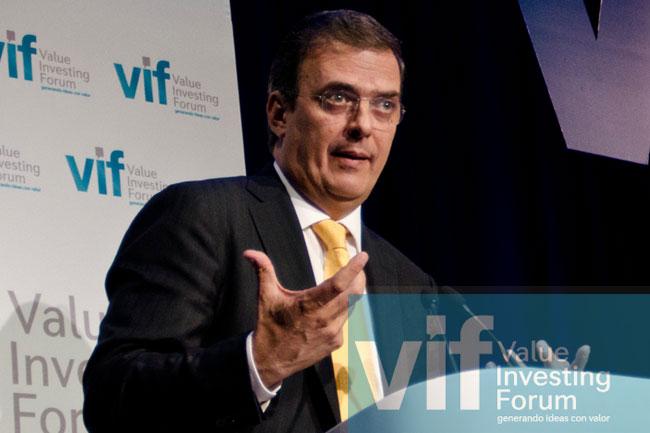 Ebrard se deslinda de presunto compromiso incumplido de Peña
