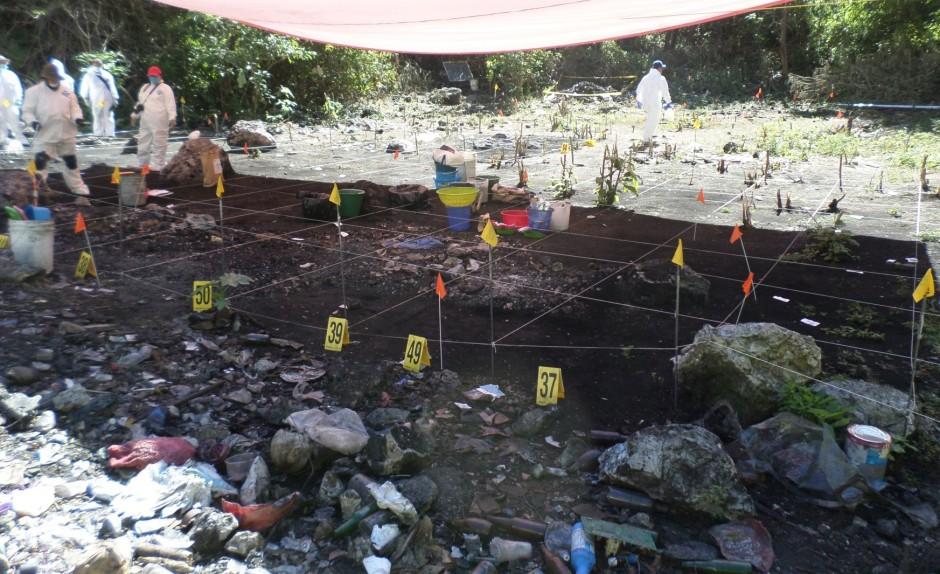 No hay evidencia que pruebe de quién son los restos en basurero: peritos argentinos