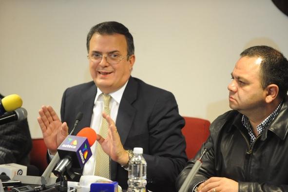 Privatizar Pemex sería peor que lo que pasó con la banca: Ebrard