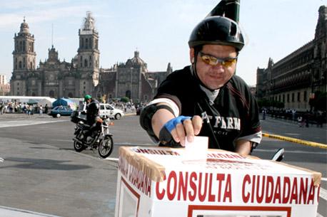 Iglesia católica mexicana, a favor de consulta popular