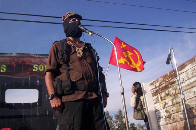 Ahora Marcos critica la “globalización neoliberal”