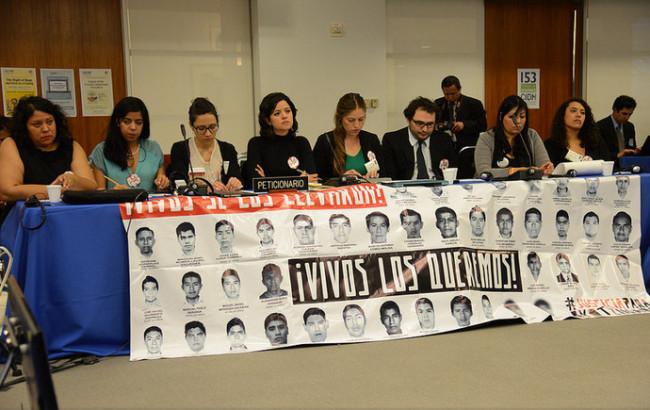 CIDH, familiares de normalistas desaparecidos y el Estado mexicano formalizan acuerdo de asistencia técnica por Ayotzinapa