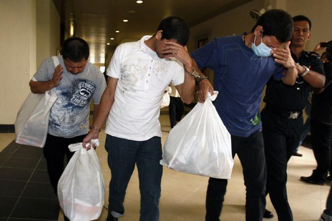 Mexicanos detenidos en Malasia regresan a la corte; hoy sabrán si evitan la horca