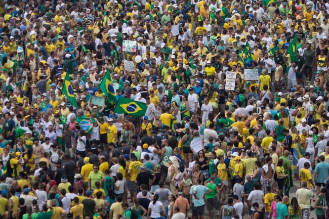 Millones de brasileños exigen la renuncia de la presidenta Dilma Rousseff