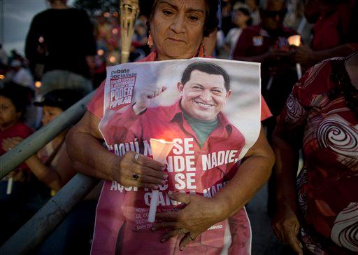 Chávez se enfermó por entregarse a los pobres: Maduro