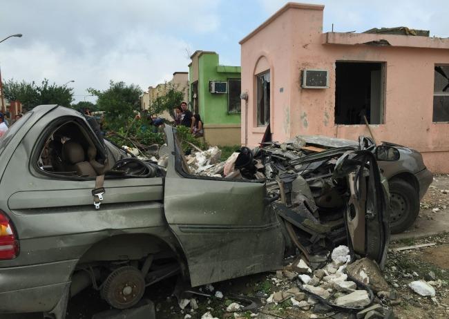 Aumenta la cifra de muertos por el tornado en Ciudad Acuña: van 14