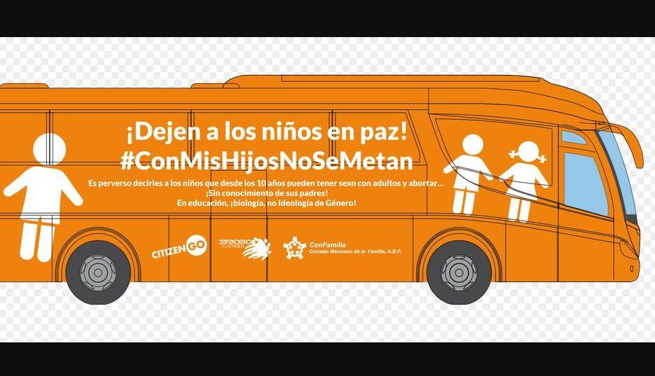 Llega a México el #BusDeLaLibertad, que promueve el odio y la homofobia