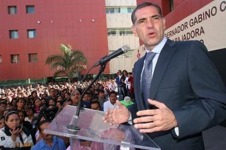 ONU premia a Gabino Cué por su labor en Oaxaca
