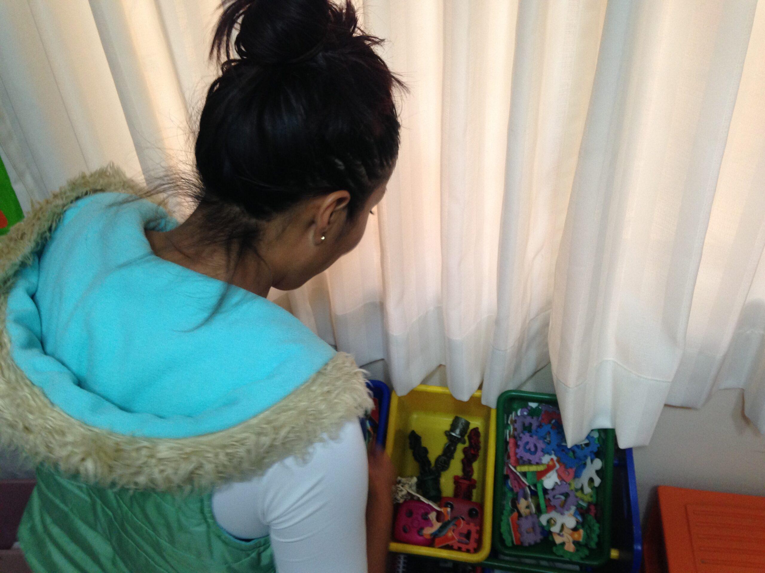 Por tener una pareja del mismo sexo, le niegan la custodia de su hijo