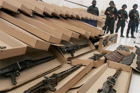 Acusan que empresa alemana <i>arma</i> a cárteles mexicanos