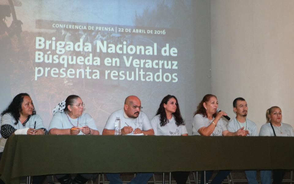 En sólo 15 días en Veracruz, Brigada de búsqueda de desaparecidos encontró 15 fosas