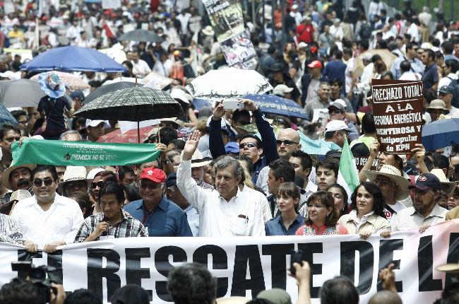 Cárdenas avala protestas de maestros de la CNTE