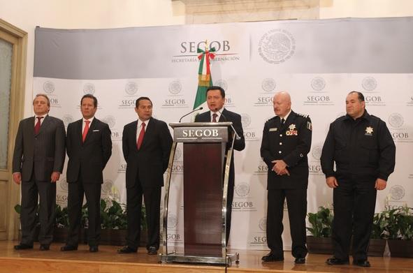 Desalojo del Zócalo fue para “defender la voluntad de la mayoría”: Osorio Chong