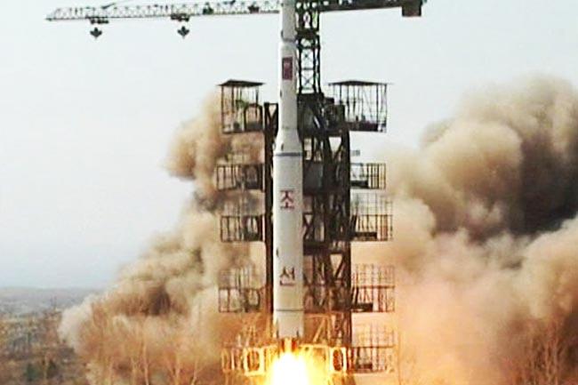 Corea del Norte lanza cohete; provoca temor en países