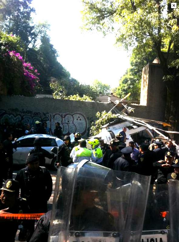 Desciende helicóptero en pleno Circuito Interior