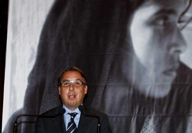 Azcárraga defiende programa de ex #YoSoy132