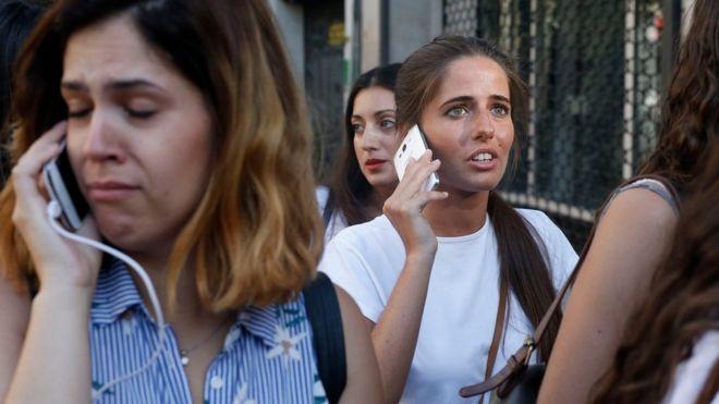 Testigos relatan las escenas de pánico tras el ataque terrorista en Las Ramblas, Barcelona