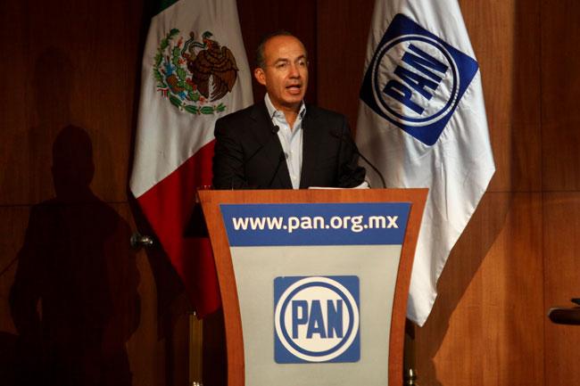 PAN debió apostar a la continuidad en elección presidencial: Calderón