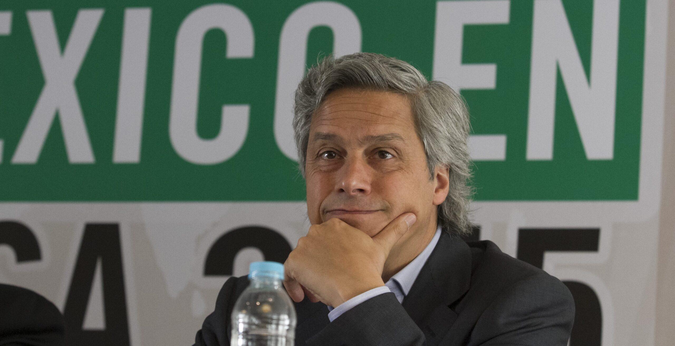 Gobierno de Peña intimida al empresario Claudio X. González por hablar de corrupción, revela NYT