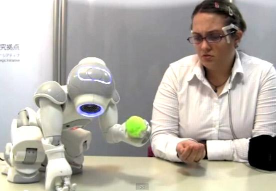 Crean robot capaz de <i>leer</i> expresiones faciales