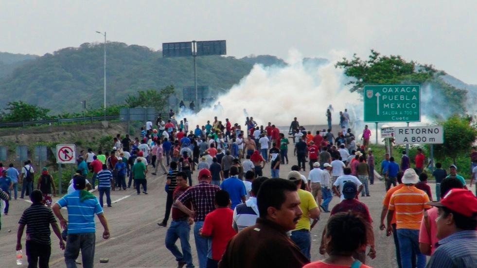 16 ataques a la prensa en protestas de la CNTE; policías, los principales agresores: Artículo 19