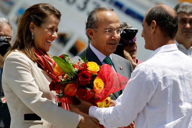 Calderón llega a Cuba para llevar la relación bilateral a “su mejor nivel”