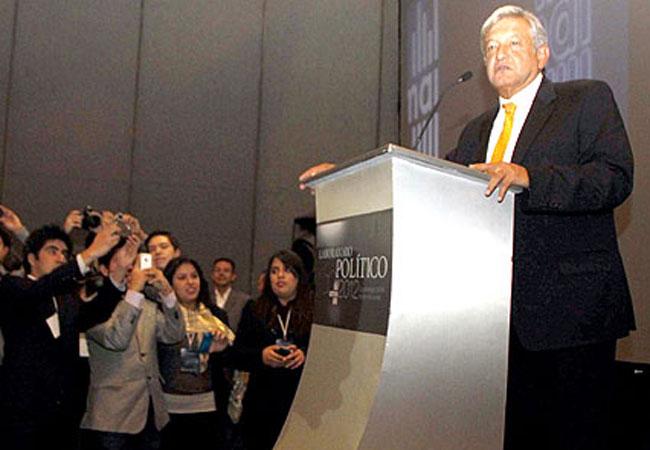 Mi gabinete representa pero mil 500 años de experiencia, revira AMLO a Josefina