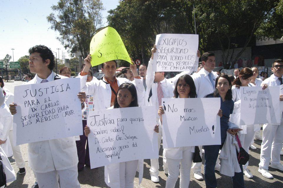 Detienen al presunto asesino de un médico del Hospital La Raza